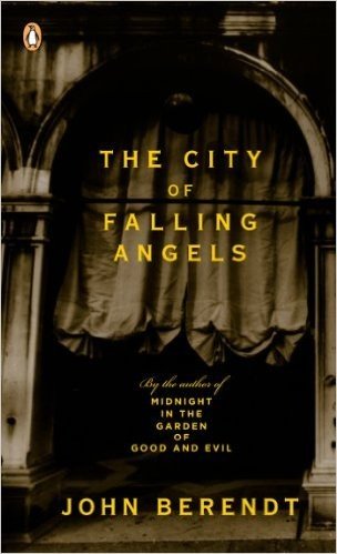 The City of Falling Angels: (International export edition)