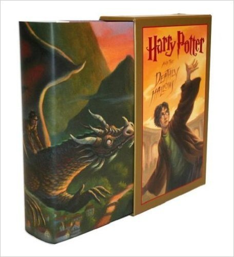 Harry Potter and the Deathly Hallows (Book 7) (Deluxe Edition)